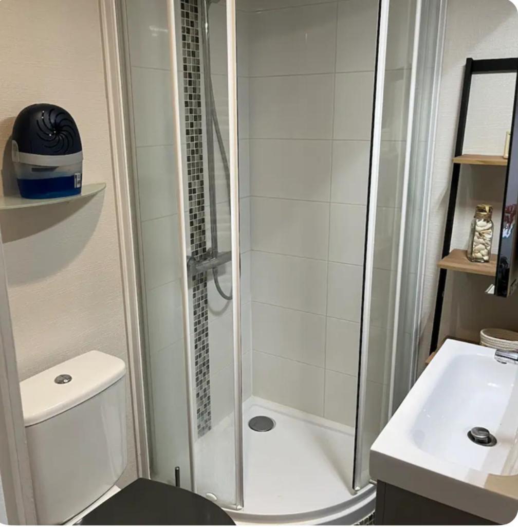 Maisonnette Centre Ville Laval  Dış mekan fotoğraf